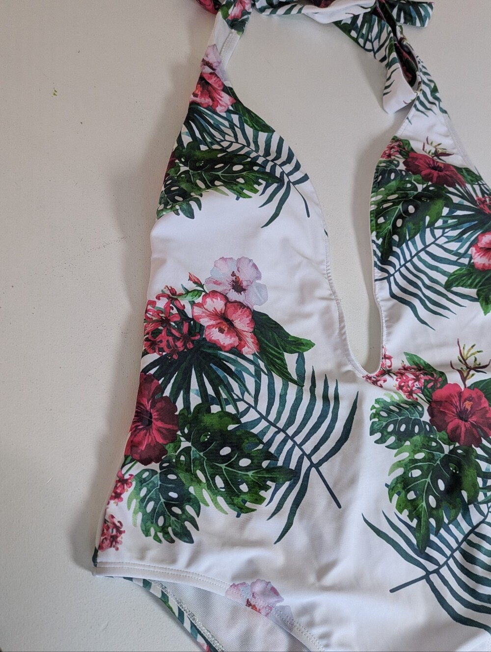 Floral Womens Swimwear Size L Halter Neck Monokini Tropical White Green Cut Out - Picture 4 of 11